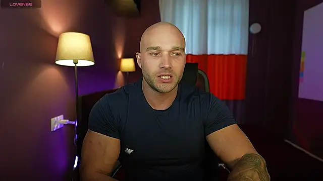 RikAdlerr online show from May 17, 2026, 12:23 pm