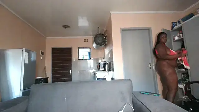 BusybooobsXXX3 online show from April 3, 2026, 4:32 am