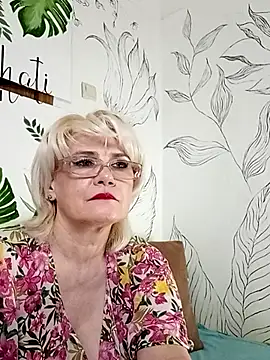 Snapshot of Catty_Lady chatting on June 11, 2026, 6:50 pm Catty Lady online show from June 11, 2026, 6:50 pm
