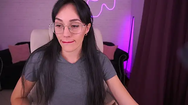 EviLune online show from November 29, 2025, 9:07 pm