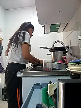 SharonDustLove online show from November 6, 2025, 6:53 pm