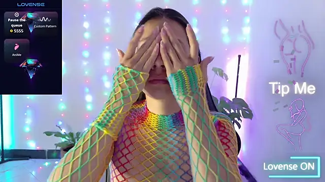 Sarasavage online show from January 7, 2026, 11:34 am