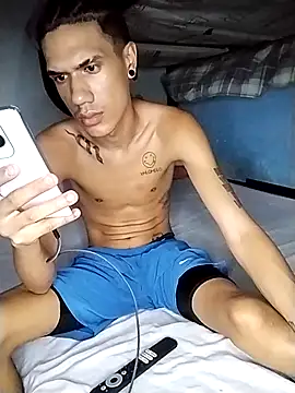 Snapshot of Gabriel_Stone chatting on October 5, 2025, 4:00 am Gabriel Stone online show from October 5, 2025, 4:00 am