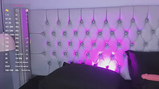 Snapshot of Mariee_rosee chatting on September 12, 2025, 8:31 pm Mariee rosee online show from September 12, 2025, 8:31 pm