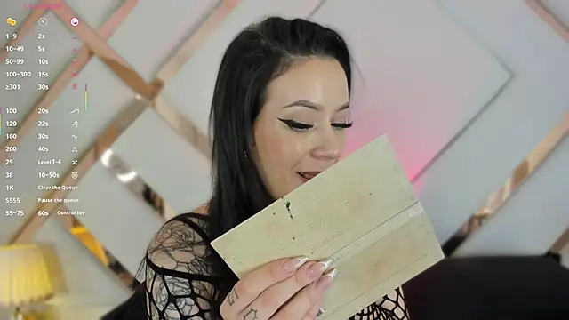 Snapshot of Mariee_rosee chatting on September 19, 2025, 9:04 pm Mariee rosee online show from September 19, 2025, 9:04 pm