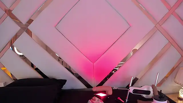 Snapshot of Mariee_rosee chatting on October 19, 2025, 3:07 am Mariee rosee online show from October 19, 2025, 3:07 am