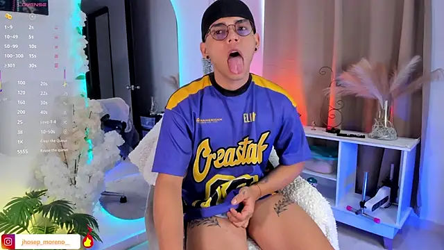 jhosepMoreno online show from June 2, 2026, 12:40 pm