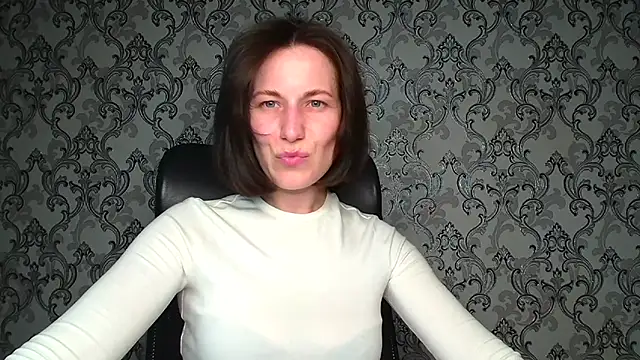 Kelly Kisss online show from March 12, 2026, 6:14 pm