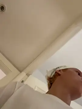 pbyariel- online show from October 21, 2025, 3:57 pm