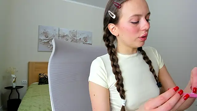 roxxxy 10 online show from January 14, 2026, 3:01 am