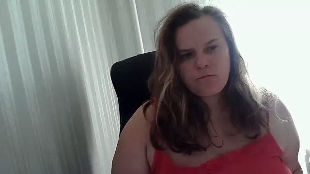 HollyXEva online show from September 11, 2025, 7:08 am