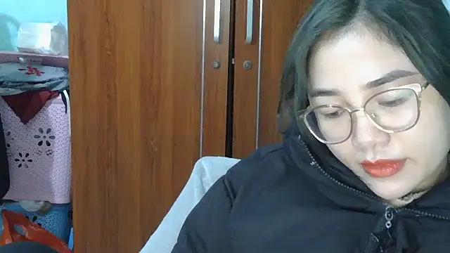 Uhem112 online show from January 7, 2026, 1:19 am