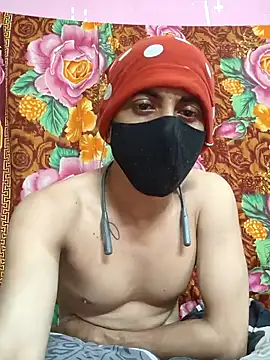 Seducing couple online show from June 5, 2026, 9:15 am