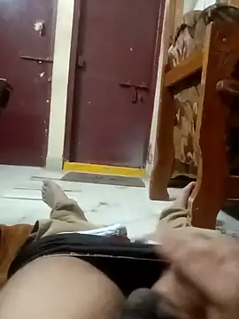 Snapshot of Dolly_raj chatting on October 1, 2025, 7:42 pm Dolly raj online show from October 1, 2025, 7:42 pm