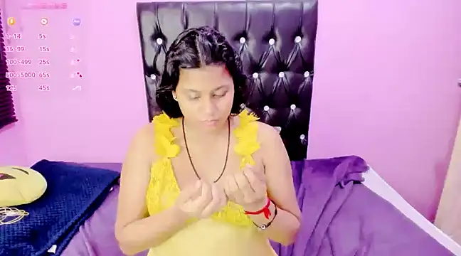 Snapshot of INDIANFLAME chatting on January 11, 2025, 1:53 pm INDIANFLAME online show from January 11, 2025, 1:53 pm