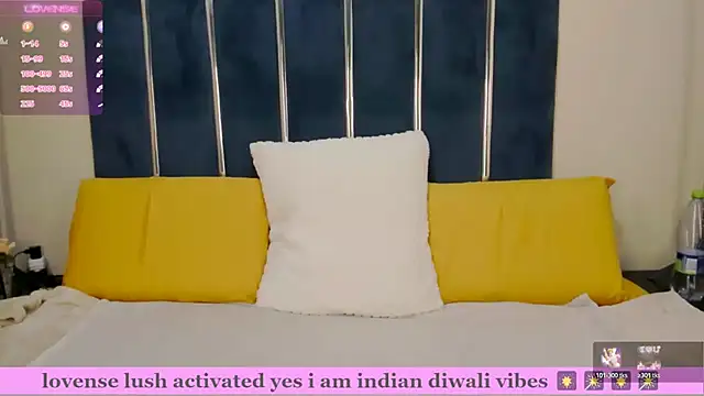 Snapshot of INDIANFLAME chatting on October 21, 2025, 7:42 am INDIANFLAME online show from October 21, 2025, 7:42 am