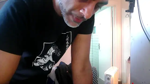 Snapshot of mista_sista_fista chatting on May 3, 2026, 6:14 pm mista sista fista online show from May 3, 2026, 6:14 pm