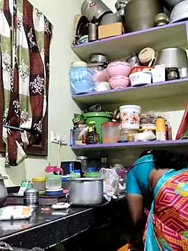 Snapshot of papukurty chatting on March 6, 2026, 2:13 pm papukurty online show from March 6, 2026, 2:13 pm