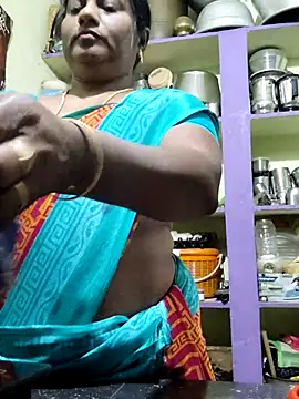 Snapshot of papukurty chatting on March 7, 2026, 2:19 am papukurty online show from March 7, 2026, 2:19 am