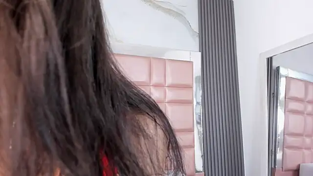 MaddieStark online show from January 9, 2026, 5:04 pm