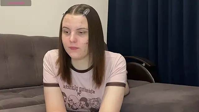 vertul1ana online show from November 12, 2025, 1:44 pm