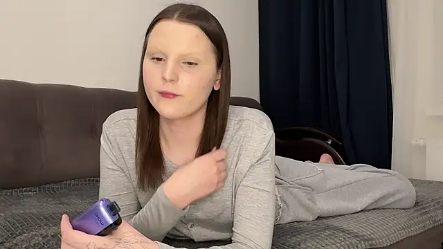 vertul1ana online show from March 7, 2026, 7:44 pm