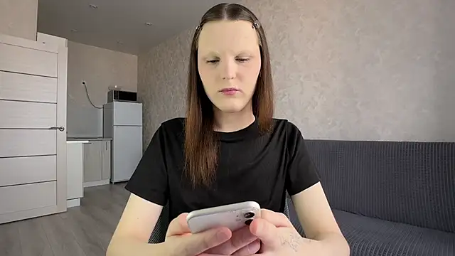 vertul1ana online show from June 23, 2026, 1:42 pm