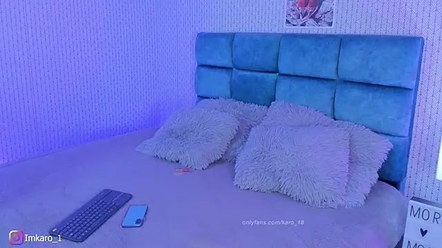 karoliine jones online show from September 15, 2025, 5:57 pm