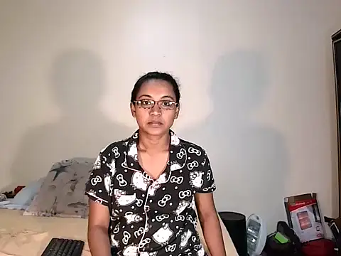 indiansweetflava online show from December 15, 2025, 5:44 am