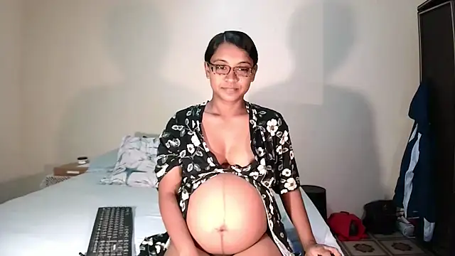 indiansweetflava online show from March 31, 2026, 4:57 am