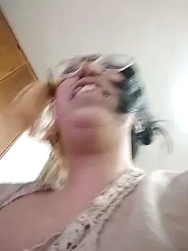 YukiRam online show from March 25, 2026, 3:34 am