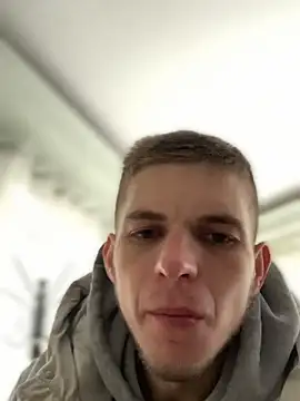 Snapshot of macho1347 chatting on October 28, 2025, 10:52 am macho1347 online show from October 28, 2025, 10:52 am