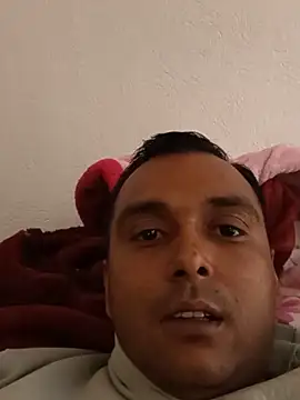 Danitravieso38a online show from May 26, 2026, 4:03 pm