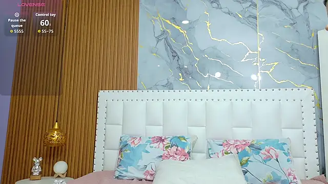 daddyysObsessed online show from December 22, 2025, 12:46 pm