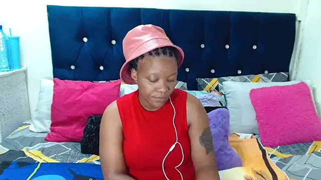 SexyMellon online show from October 19, 2025, 7:03 pm