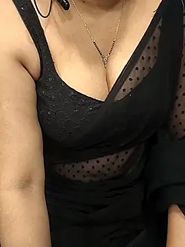 Anuforyou19 online show from October 12, 2025, 4:39 pm