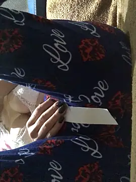 AlevNaz online show from October 27, 2025, 2:48 am