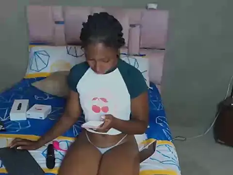 britanyxxs online show from November 10, 2025, 2:16 pm