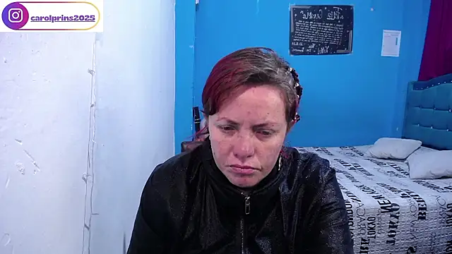 Snapshot of carolinhe_ chatting on March 27, 2026, 12:16 pm carolinhe online show from March 27, 2026, 12:16 pm