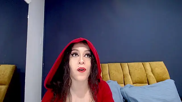 KendraaSimons online show from October 22, 2025, 7:46 pm