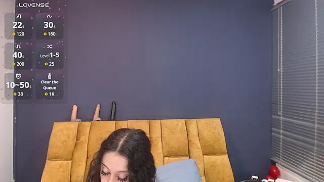 KendraaSimons online show from February 4, 2026, 8:03 pm