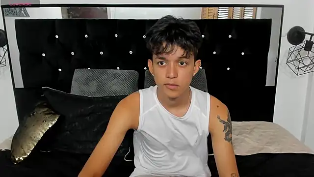 Sebas cat online show from October 28, 2025, 2:48 am