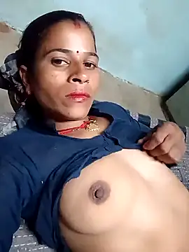 Suhani sharma1 online show from September 15, 2025, 2:39 pm