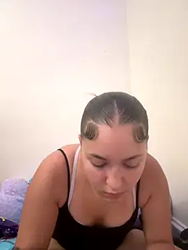 babykalirose online show from September 22, 2025, 11:29 pm