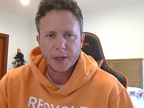 TroyDieselXXX online show from March 5, 2026, 7:37 am