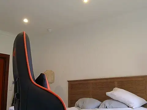 TroyDieselXXX online show from April 1, 2026, 7:20 am