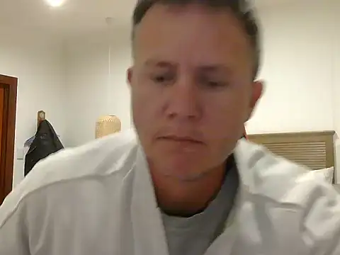 TroyDieselXXX online show from May 14, 2026, 6:47 pm