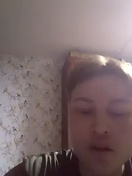 MoonIrene online show from February 15, 2026, 12:58 pm