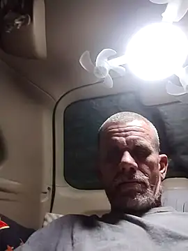 helldonk online show from October 23, 2025, 12:21 am