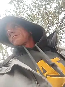 helldonk online show from November 30, 2025, 5:28 pm